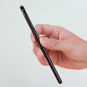 LOYBJ 1/2 stücke Klinge Make-Up Pinsel Abgewinkelt Dünne Augenbraue Pinsel Flach Feinen Eyeliner Pinsel Professionelle Liner Stirn Schönheit bilden Werkzeug