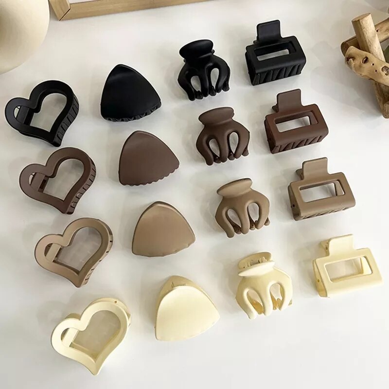 2/4PCS Matte Extra Large Hair Claw Clips Crab Hairpins Women Elegant Big Strong Hair Clips Ponytail Barrettes Hair Accessories
