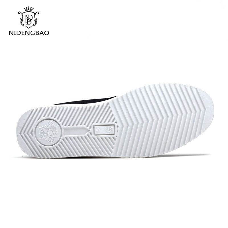 Spring New Men Casual Shoes Comfortable Soft Mens Canvas Shoes For Men Shoes Breathable Footwear Flat Driving Loafers Shoes