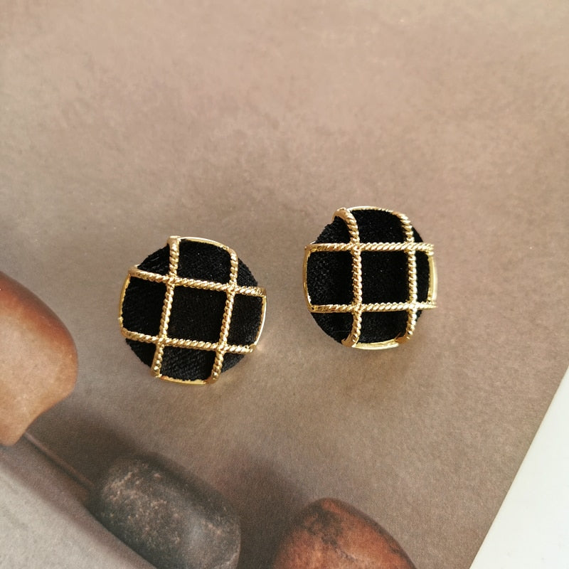 Vintage geometry button shape stud earrings female Bohemia Round Trendy Large Earrings big lint earrings for women jewelry