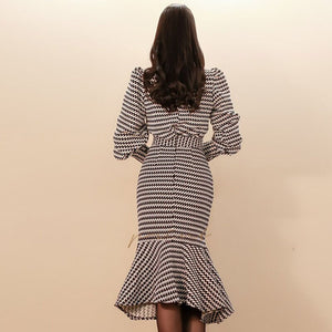 2019 New Spring Women&#39;s Sheath High Waist O-Neck Striped Lantern Sleeve Dress Fashion Elegant Slim Office Lady Dresses D93508X