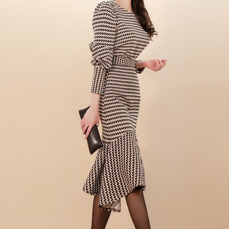 2019 New Spring Women&#39;s Sheath High Waist O-Neck Striped Lantern Sleeve Dress Fashion Elegant Slim Office Lady Dresses D93508X