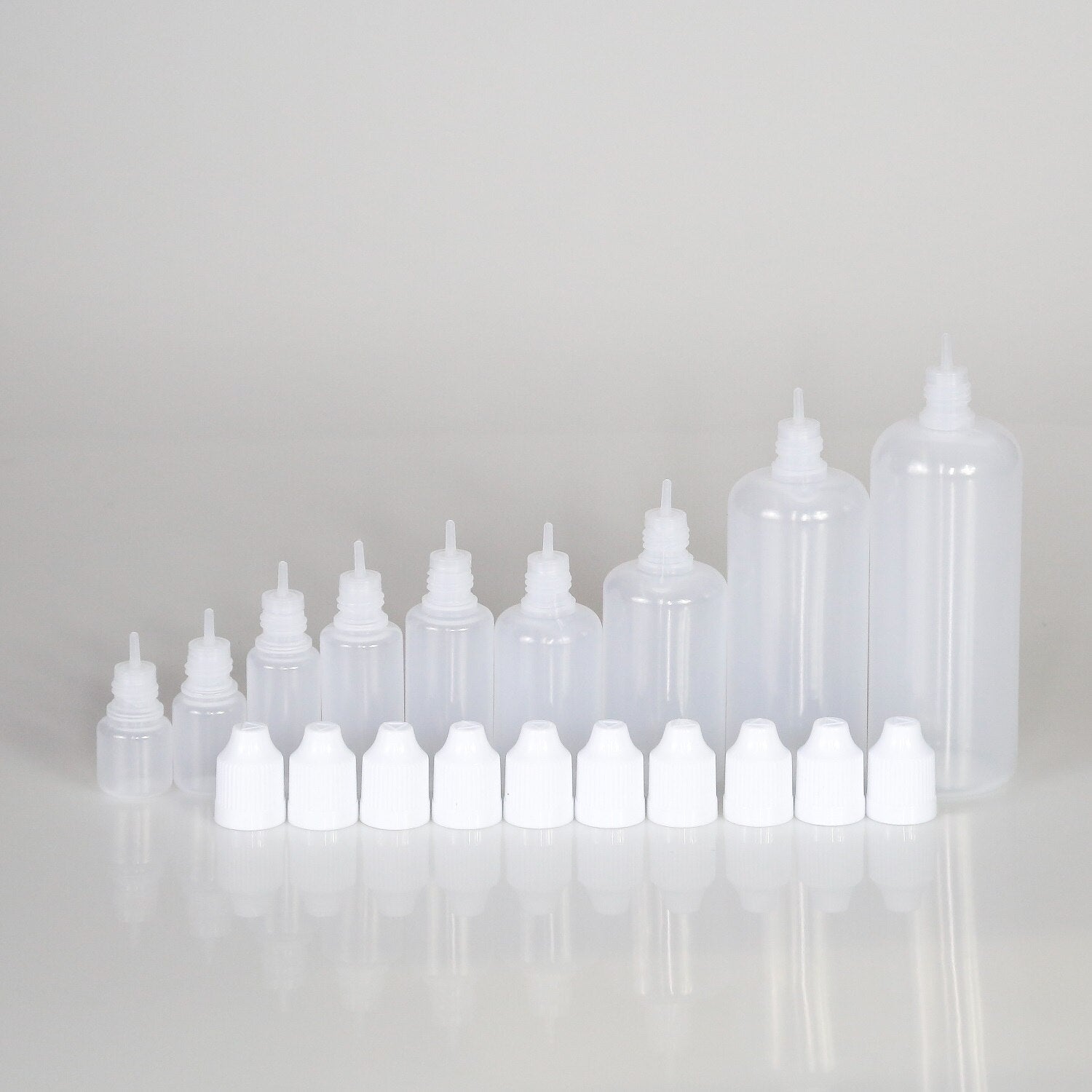 20pcs 5ml/10ml/15ml/20ml/30ml/50ml/100ml/120ml Empty LDPE Plastic E Liquid Juice Dropper Eye Bottles Long Tip Cap Vape Container
