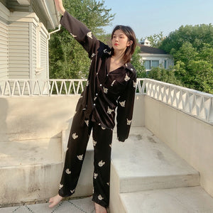 Pajamas 2022 spring and summer new simple fashion 3D digital positioning printing short-sleeved trousers women&#39;s pajamas set