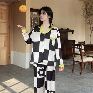 Pajamas 2022 spring and summer new simple fashion 3D digital positioning printing short-sleeved trousers women&#39;s pajamas set