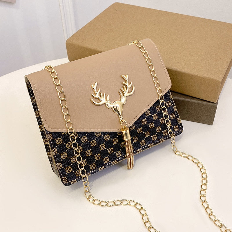 DOLOVE Manufacturer&#39;s Foreign Trade 2023 Classic Printed Short Women&#39;s Wallet Multi Card Pocket Portable Card Bag Ladies Purse