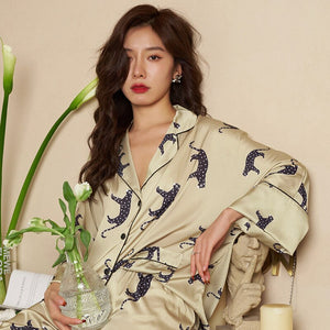 Pajamas 2022 spring and summer new simple fashion 3D digital positioning printing short-sleeved trousers women&#39;s pajamas set